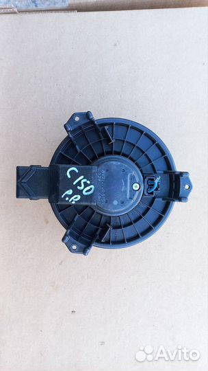 Моторчик печки на Тойота королла 150 кузов