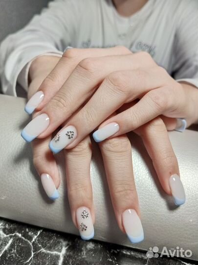 Наращивание ногтей, покрытие гель лаком, маникюр