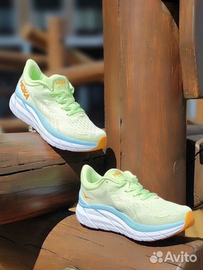 Кроссовки Hoka Clifton 8