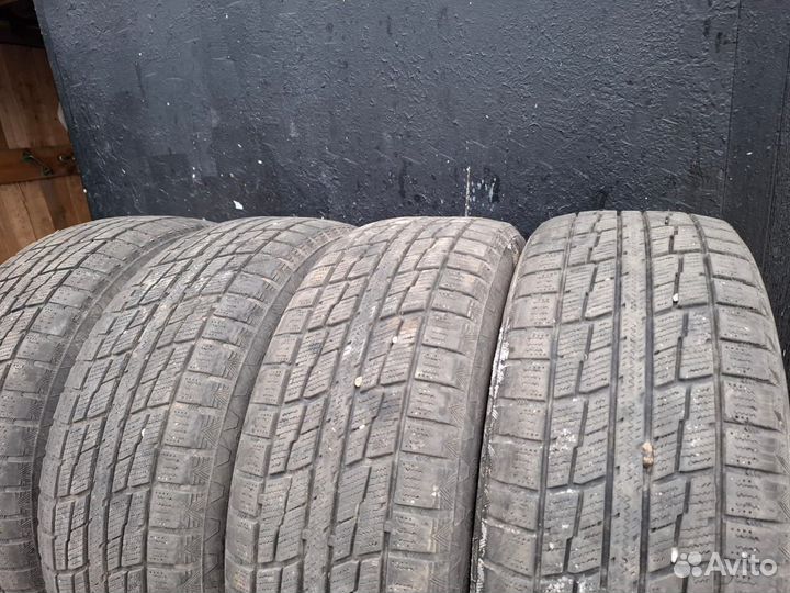 Federal Himalaya Iceo 215/60 R17