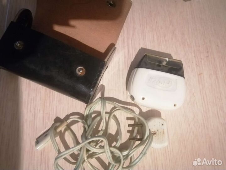 Электробритва СССР Нева - 3