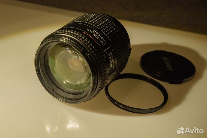 Nikon AF Nikkor 28-105mm 1:3.5-4.5D