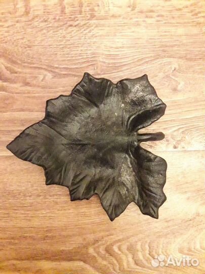 Касли Куса литье Пепельница Кленовый лист