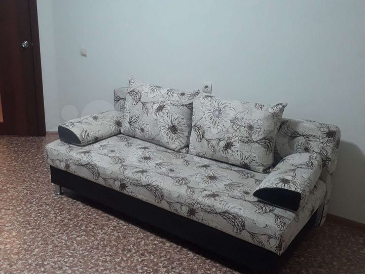 2-к. квартира, 56 м², 8/10 эт.