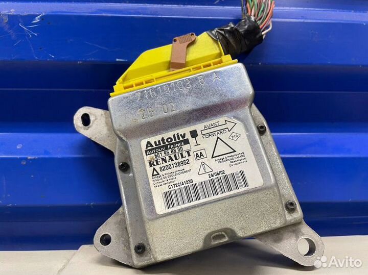 Блок srs airbag Renault Laguna 2 1.8 F4P770 2002