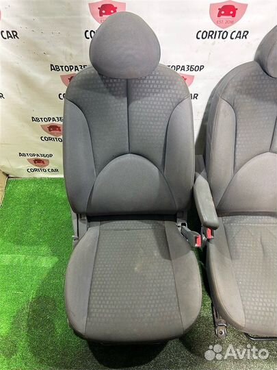 Сиденья передние Kia Rio 2 JB G4EE 2006