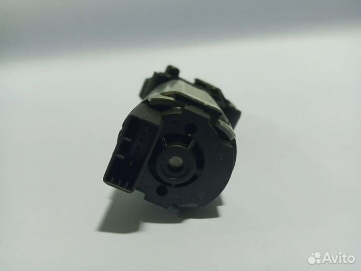 Моторчик регулировки Спинки переднего сидения LR