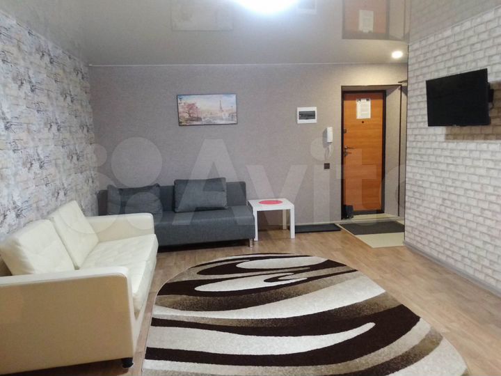 2-к. квартира, 55 м², 3/5 эт.