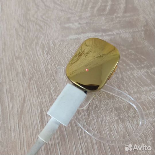 Наушник для телефона