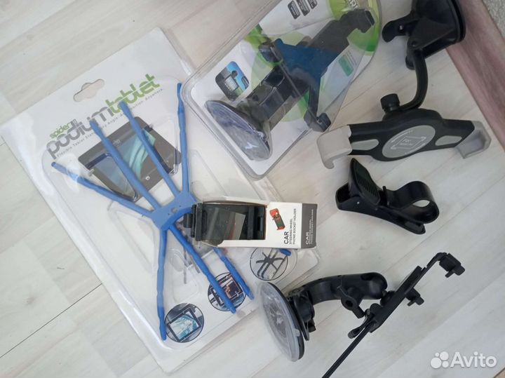 Держатели для планшетов