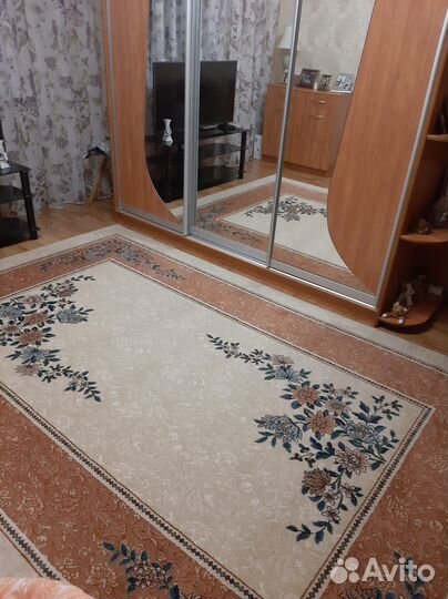 Ковер шерстяной