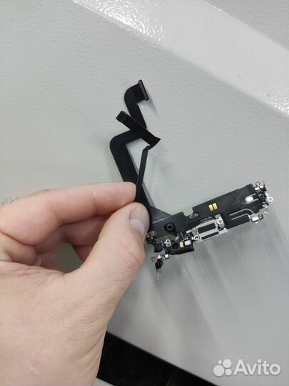 Шлейф на iPhone 14 pro max системный разъём ориг