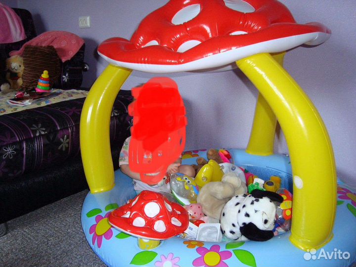 Надувной бассейн