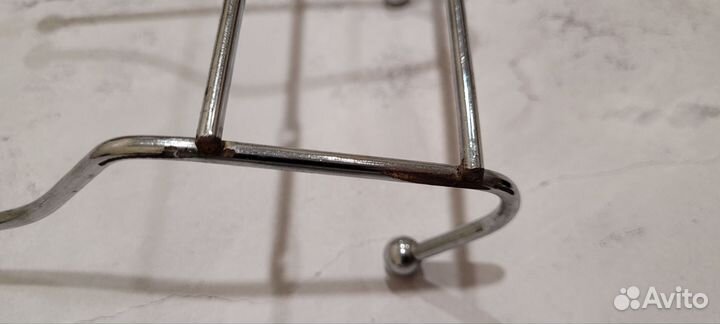 Вешалка на стену 4 крючка