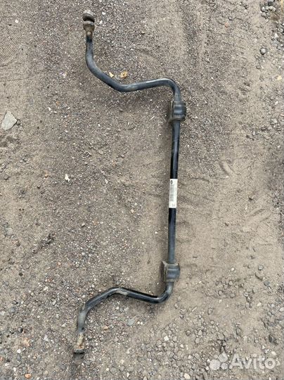 Стабилизатор задний Land Rover Range Rover L322