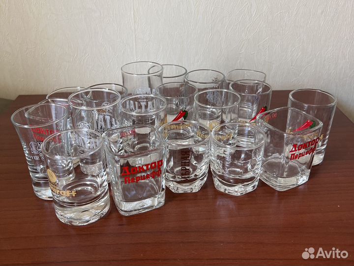 Стопки стеклянные 19 штук. Отдам оптом всё за 100