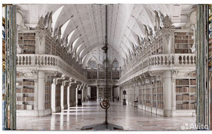 Massimo Listri. The World’s Most Beautiful Librari