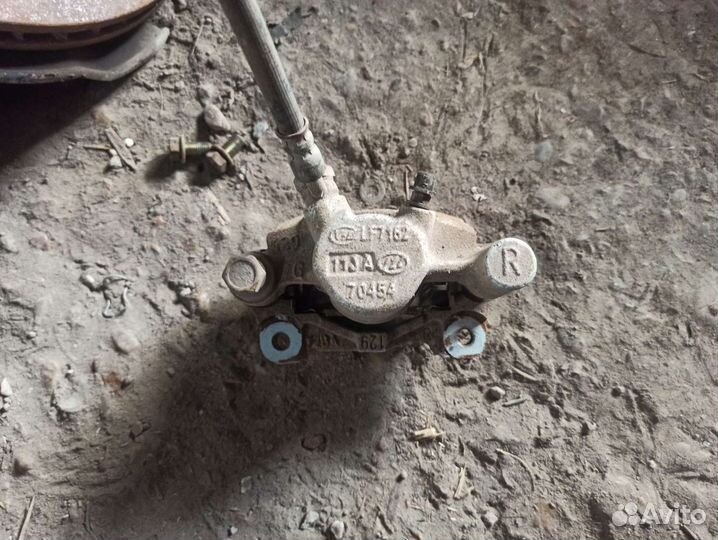 Lifan Solano 620 суппорт задний правый