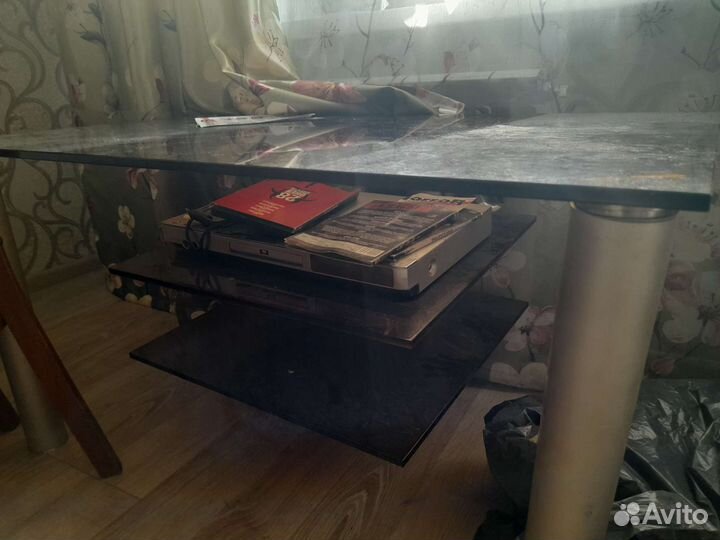 Полка и тумба под тв