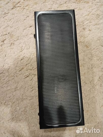 Подставка для игры на гитаре