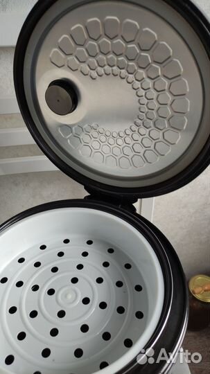 Мультиварка redmond