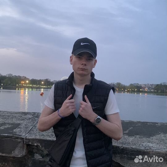 Грузчик,продавец,кассир,продавец-консультант