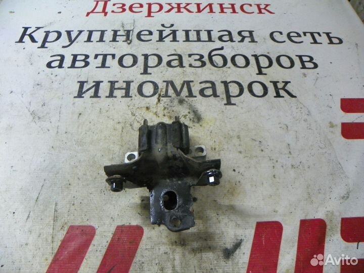 Опора двигателя левая Audi A1 8X (2010—2015)