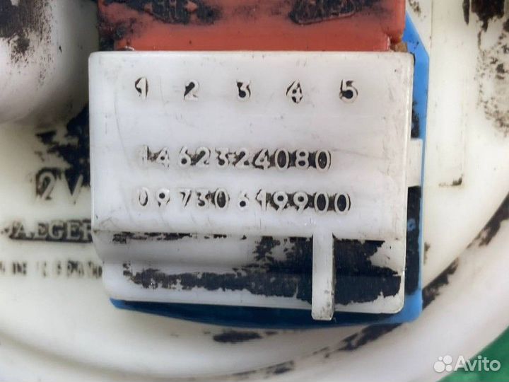 Датчик уровня топлива Volkswagen Caddy