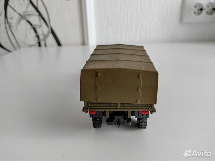 Модель грузовика Урал 4320 СССР арт.037