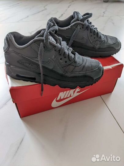 Кроссовки nike