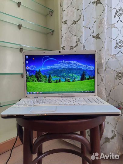 Sony vpcee4E1RQ Состояние Отличное гарантияsony vp