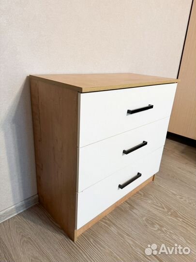 Комод белый