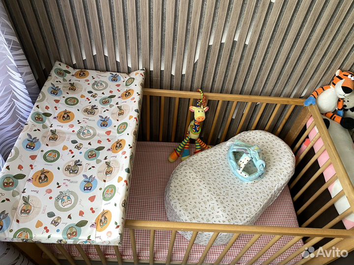 Детская кроватка