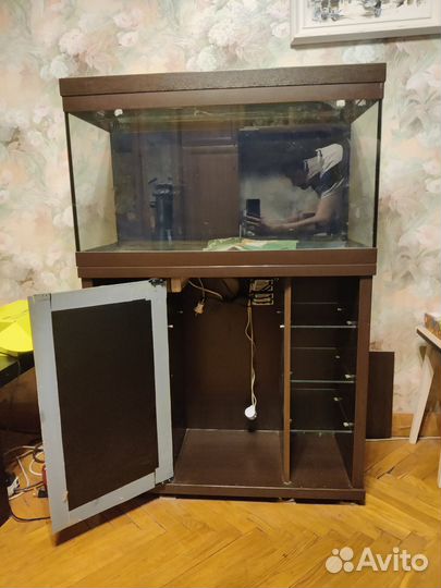 Аквариум 180 литров с тумбой фирмы арг
