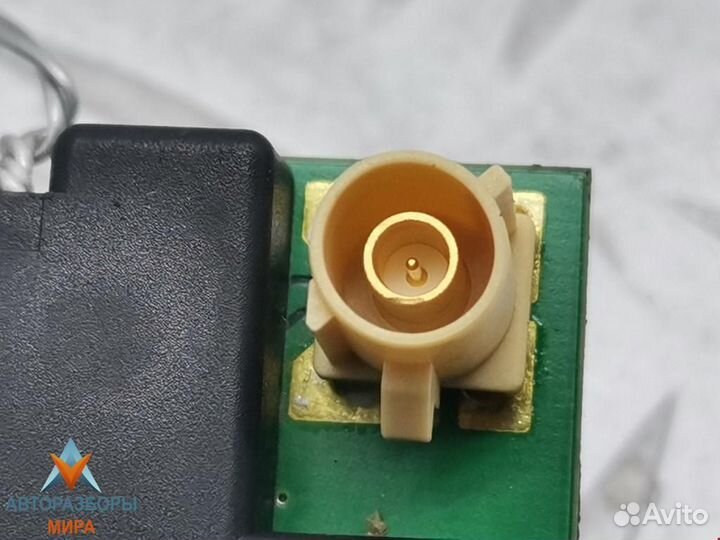 Усилитель антенны Volkswagen Passat B6 2008