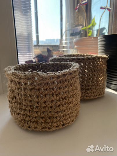 Вязанные корзинки