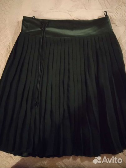 Новый костюм школьный Польша на 10-13 лет