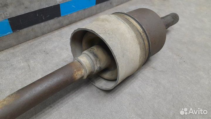 Привод передний левый Chevrolet Niva 1.7 2007