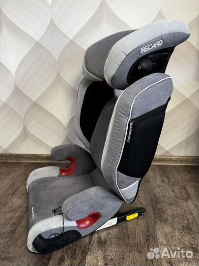 Детское автокресло Recaro Monza Nova