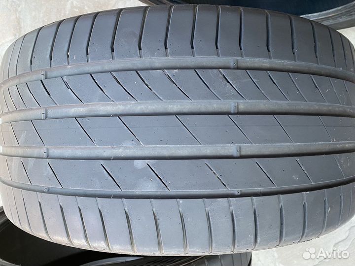 Kumho Ecsta PS71 SUV 295/35 R21 107Y