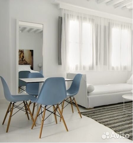 Новый стул Eames голубой