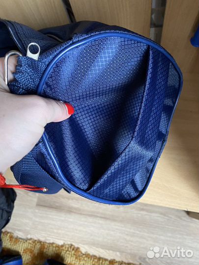 Боксерские перчатки