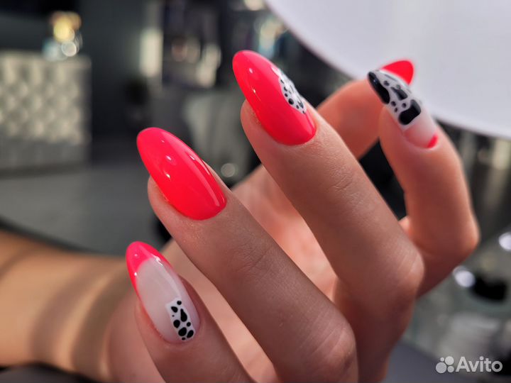 Мастер маникюра и педикюра