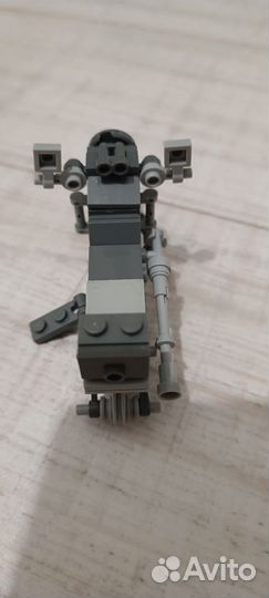 Lego модель мопеда