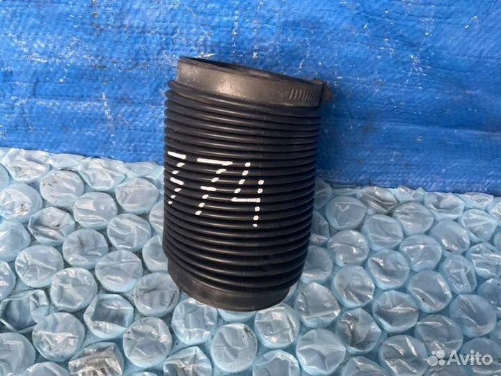 Гофра воздушного фильтра Volvo S80 P2 2 2002