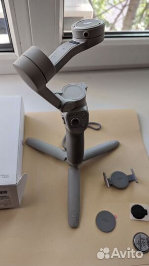 Стабилизатор Dji osmo mobile 4