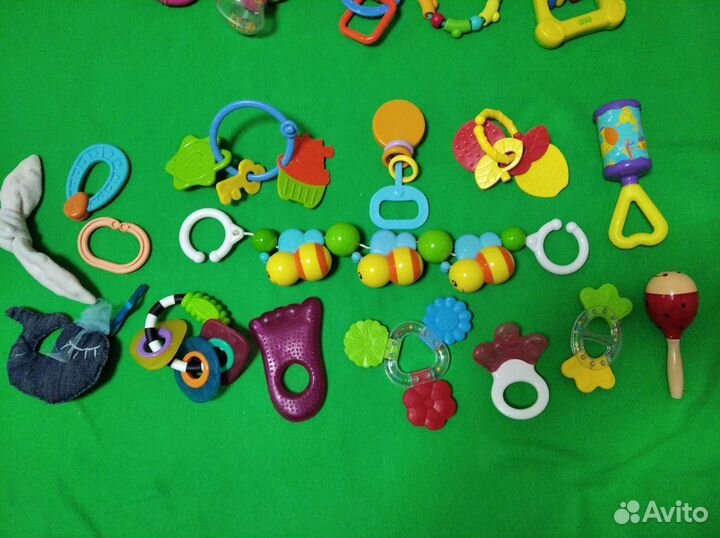 Погремушки и Прорезыватели