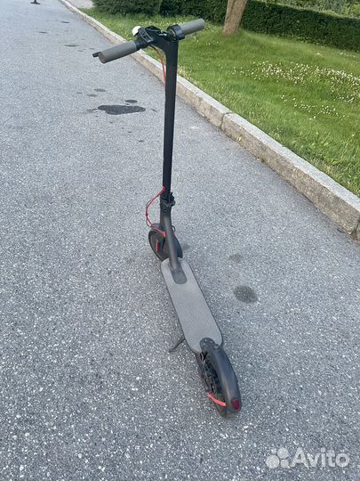 Электросамокат xiaomi m365