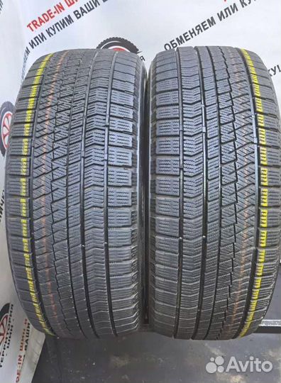 Bridgestone Blizzak VRX2 225/50 R17 94Q
