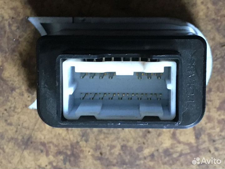 Разъём USB Kia Ceed 2